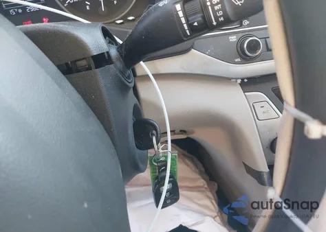 2018 Hyundai Elantra Se z USA, uszkodzony, nr VIN 5NPD74LFXJH259507